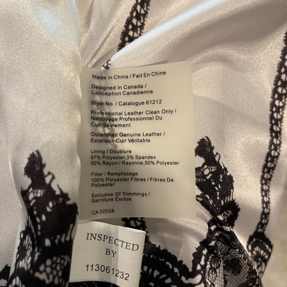 Danier Red Trench Coat - Picture 11 of 13